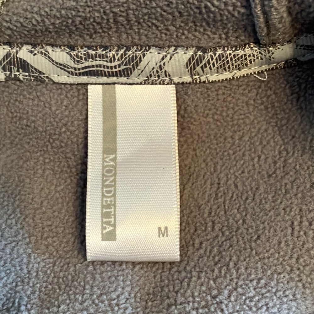 Silver/gray Mondetta jacket - Picture 4 of 7